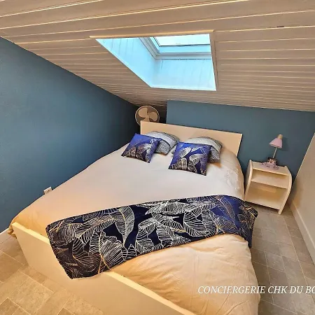 La Casa - Familal - 15min From Puy Dufou بيت للعطل