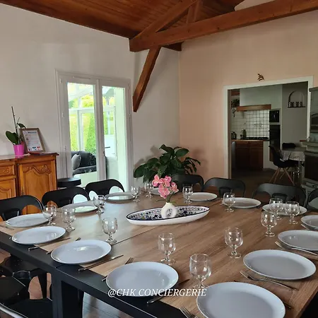 La Casa - Familal - 15min From Puy Dufou بيت للعطل Mauleon